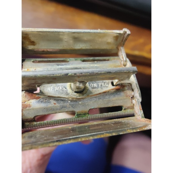 Vintage double edge razor - Picture 3 of 3